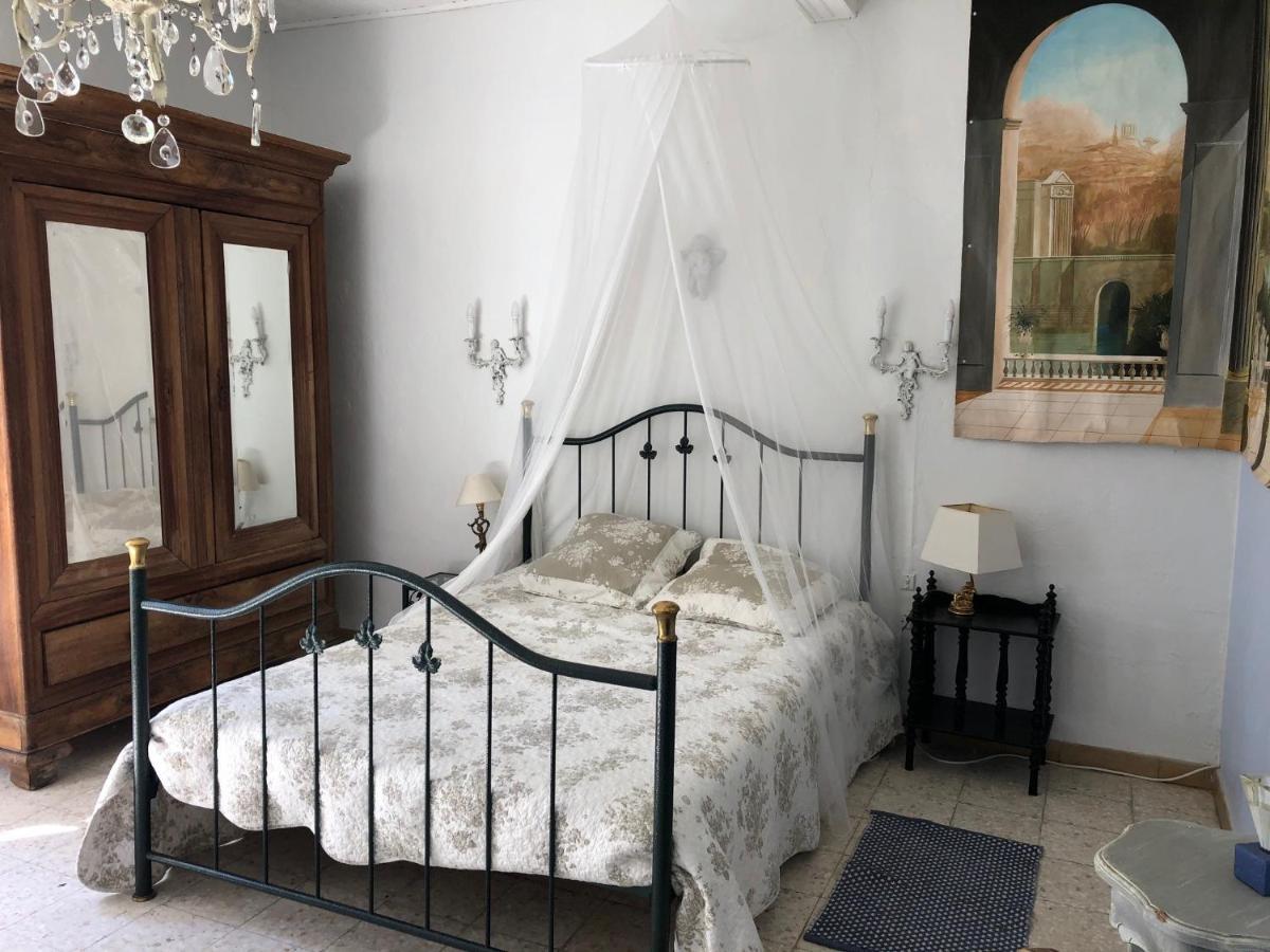 Hotel La Gandonne Caderousse Zewnętrze zdjęcie